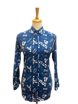 Ladies Blouse – Pulang (White and Blue Grey on Denim Blue)