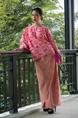 Baju Kedah in Dubarry Pink and Papaya