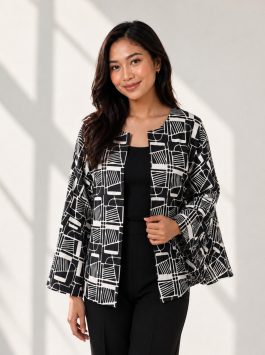 Ladies’ Jacket – Paku in Black & White